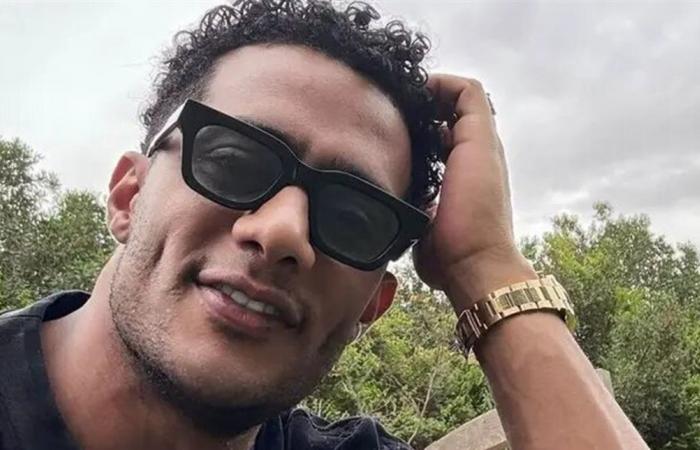محمد رمضان وسط حشد جماهيري في مراسي.