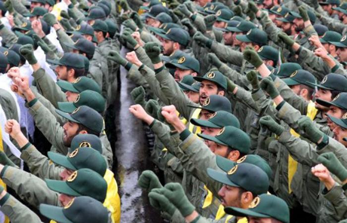 الحرس الثوري يحذّر: توقعوا مفاجآت استراتيجية