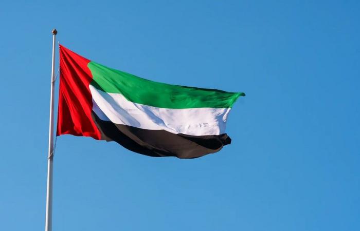 الإمارات تدعو السكان إلى الاحتماء وسط تهديد صاروخي