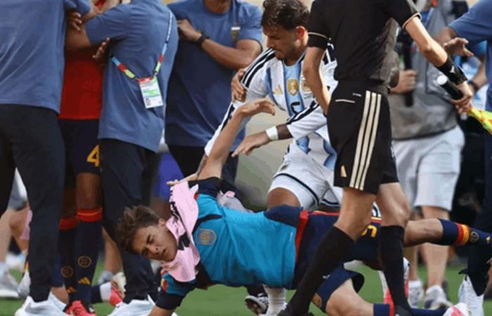 بعد عنف المونديال.. الفيفا يعلن عقوباته على الأرجنتين وباريديس