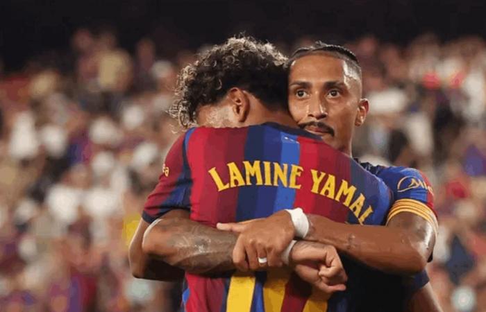 برشلونة يبدأ دفاعه عن اللقب.. وفليك أمام اختبار الهجوم بلا ليفاندوفسكي