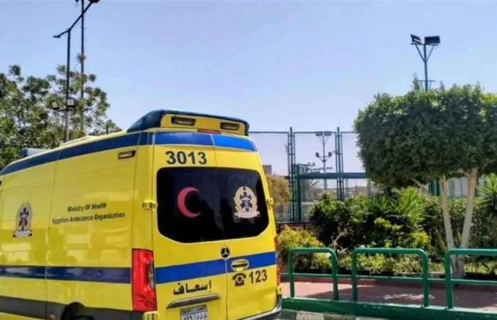 مأساة في بالوعة صرف صحي.. وفاة شاب وإنقاذ آخر
