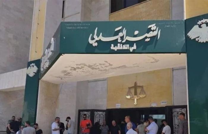 إطلاق نار داخل محكمة جنايات اللاذقية يقتل موقوفاً ويصيب شرطياً