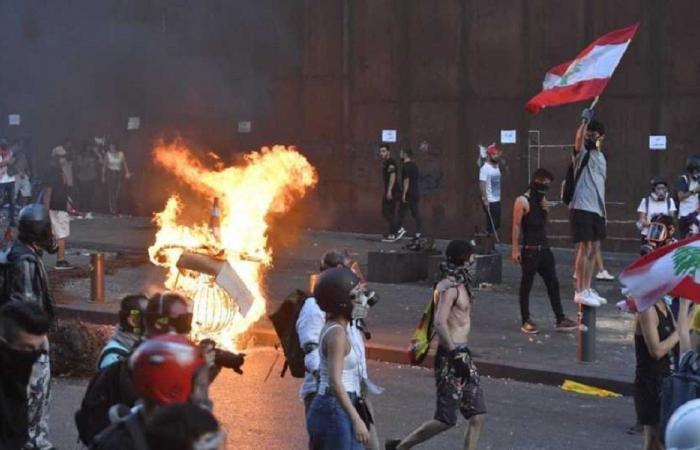 وزير سابق يحذر من استغلال فقر اللبنانيين لتحريك الشارع