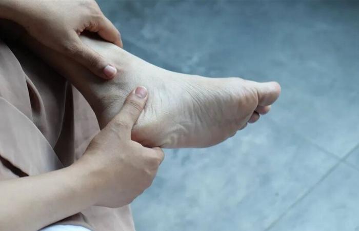 ألم القدم ليلاً قد يكشف نقص تروية خطيراً
