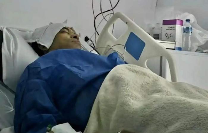 سامح حسين يطلب الدعاء له من داخل مستشفى بالقاهرة بعد وعكة صحية