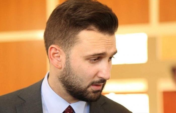 تيمور جنبلاط يعزّي محمد بن راشد بوفاة شقيقه