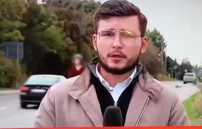 حادثة مروعة على الهواء.. هذا ما حصل مع مُراسل خلال بث مباشر (فيديو)