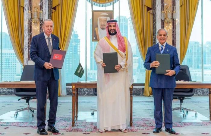 “حلف مكة”: قوات وقدرات عسكرية ستُنشر بسرعة داخل السعودية