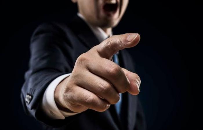 بسبب المياه.. فنان تعرّض للتهديد بـ"الدفن"!