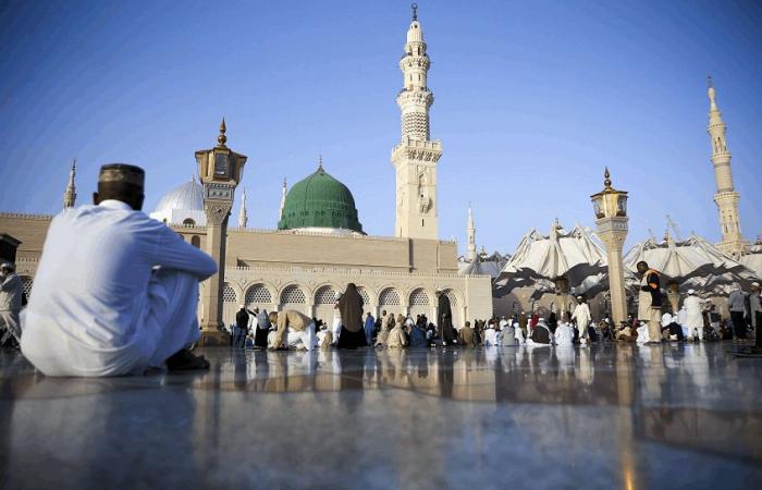 خلال 14 ثانية.. إنقاذ معتمر باكستاني توقف قلبه في المسجد النبوي