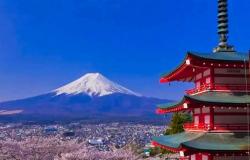 بلدة يابانية تحرم السياح من أجمل مهرجاناتها