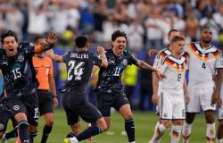 بعد خروج ألمانيا من المونديال.. لاعب ينتقد التحكيم