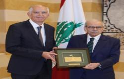 السفير الفرنسي زار سلام مودّعًا