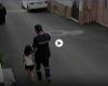 تركيا : تحرش بطفلة والأهالي يبرحونه ضرباً – فيديو