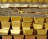 مصر توقع 4 عقود للبحث عن الذهب
