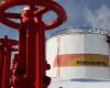 موسكو: تخلص الاتحاد الأوروبي من النفط الروسي تدمير ذاتي